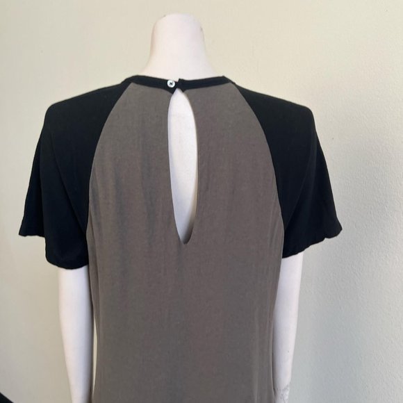 Minimalist James Perse Baseball Dress - Picture 3 of 4